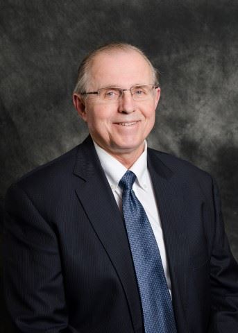 Richard E Anderson MD